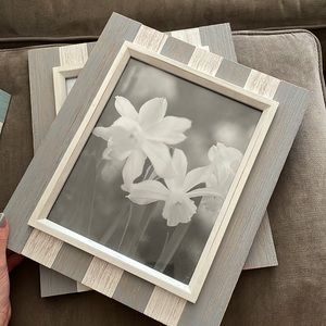 Distressed Wood Plank Picture Frame. This rustic frame holds an 8" x 10" photo